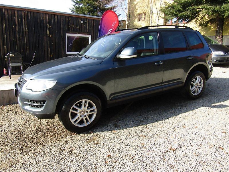 Volkswagen Touareg (2008) 2.5 TDI 4X4  PRUŽINY - fotka 2 z 38