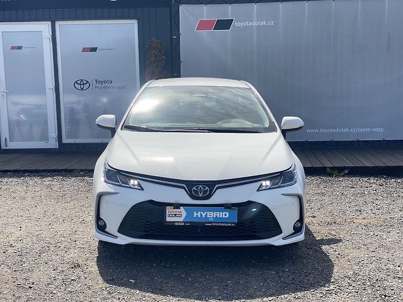 Toyota Corolla 1.8HEV, ČR, ComTech, DPH - fotka 3 z 15