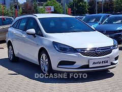 Opel Astra (2018) 1.6 CDTi, ČR, Enjoy, výhřev - fotografie inzerátu