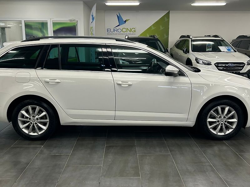 Škoda Octavia (2018) 1.4 G-Tec Ambition 2018 | Záru - fotka 8 z 71