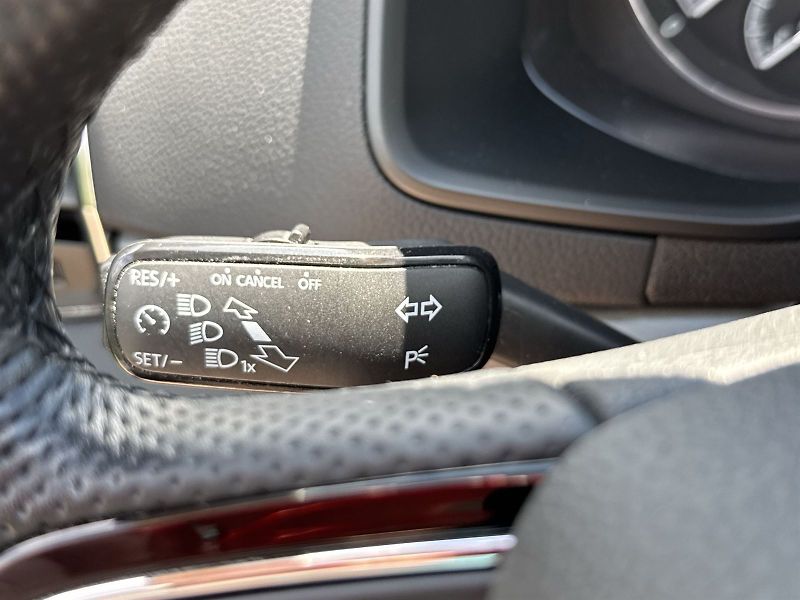 Škoda Karoq (2020) 2.0 TDI Ambition - fotka 14 z 31
