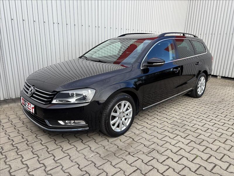 Volkswagen Passat Var. 2.0 TDi Comfortline - fotka 1 z 13