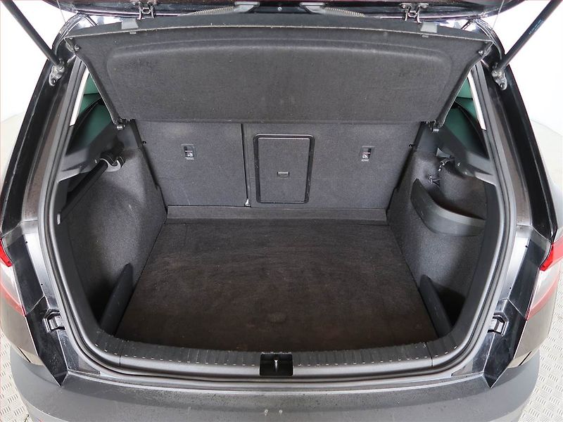 Škoda Karoq (2021) Style 2.0 TDI - fotka 13 z 14