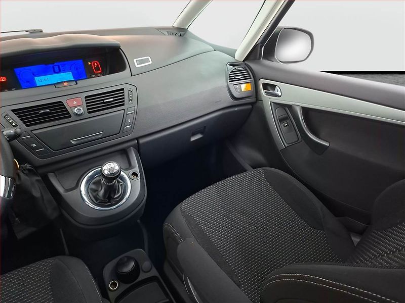 Citroën C4 Picasso (2009) 1.6 i, po STK, Tažné - fotka 8 z 15