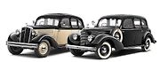 Škoda 640 Superb z roku 1934 (vlevo) a Škoda Superb 3000 OHV z roku 1939.