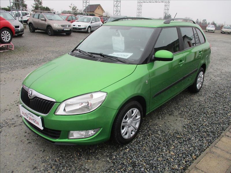 Škoda Fabia 1,2 TSI, klima, serv. kniha, - fotka 3 z 39