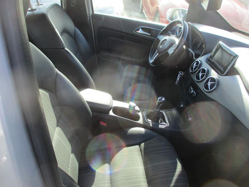Mercedes-Benz Třídy B (2013) 180 CDi - fotka 6 z 11