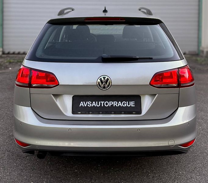 Volkswagen Golf (2015)  VII KOMBI 1.6 TDI DSG WEBASTO - fotka 5 z 28