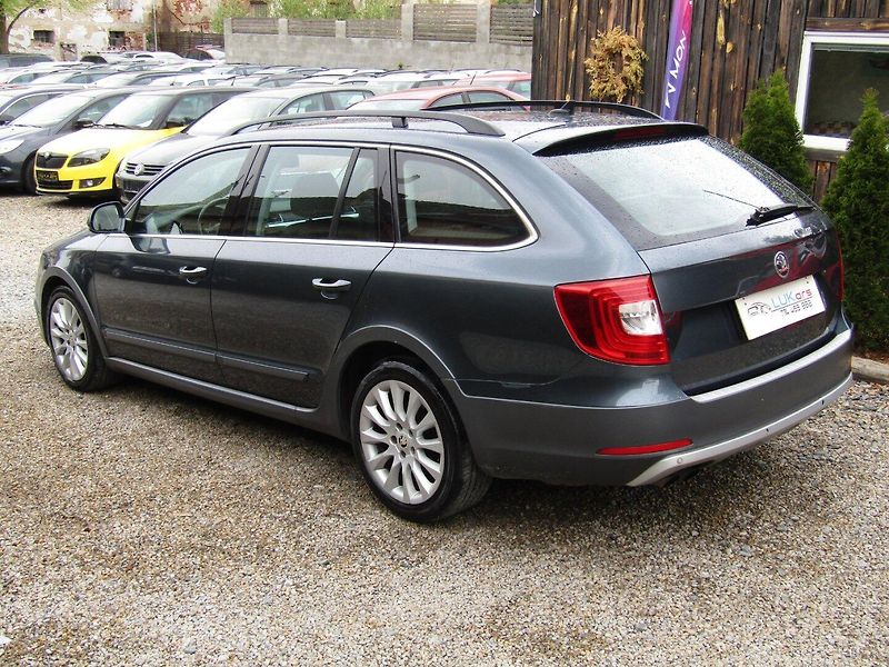 Škoda Superb (2015) 1.6 TDI 77kW  OUTDOOR - fotka 5 z 46