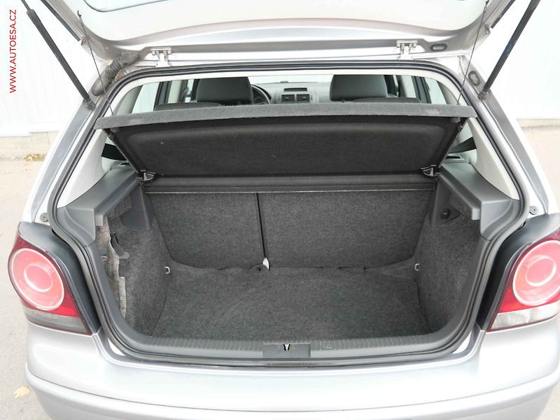 Volkswagen Polo (2006) 1.4TDi, Auto.klima - fotka 7 z 13