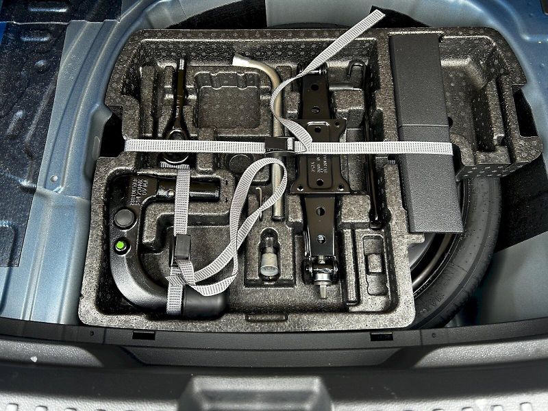 Škoda Fabia (2024) 1.0 TSI 85kW MP6 Top Selection - fotka 32 z 35