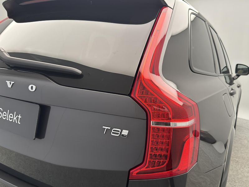Volvo XC90 T8 AWD RECHARGE ULTIMATE 1.maj - fotka 24 z 57