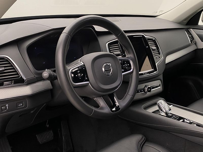 Volvo XC90 B5 AWD INSCRIPTION AUT CZ 7m - fotka 19 z 56
