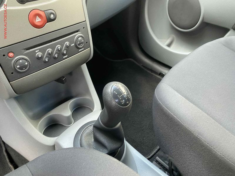 Renault Modus (2010) 1.2, AC, TZ - fotka 15 z 15