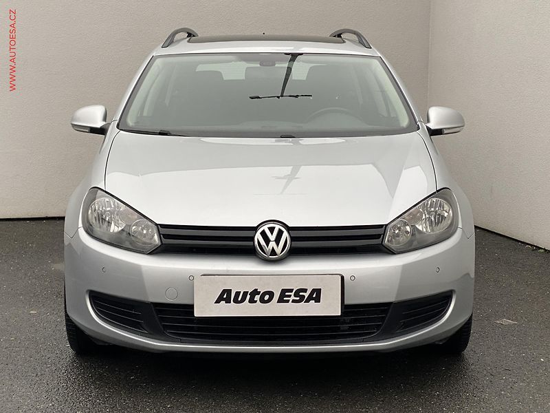 Volkswagen Golf (2012) 1.6 TDi, Trendline, navi - fotka 2 z 18