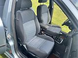Škoda Octavia 1.9TDI 74KW,4x4,TZ,AMBIENTE - náhled 22