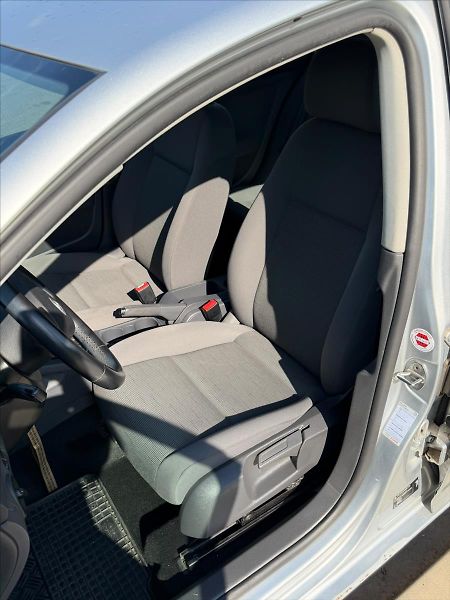 Volkswagen Golf 1,4 VW 1.4 TSI - fotka 11 z 45