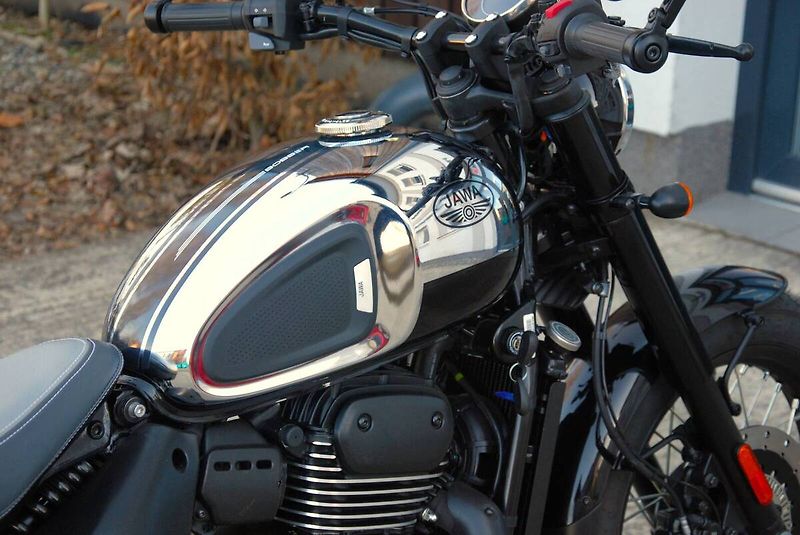 Jawa 350 Chopper (2026) 350 CL Bobber - fotka 15 z 25