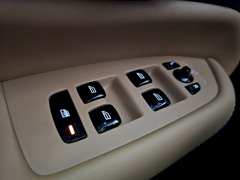 Volvo XC90 (2022) B5 AWD INSCRIPTION - fotka 27 z 34