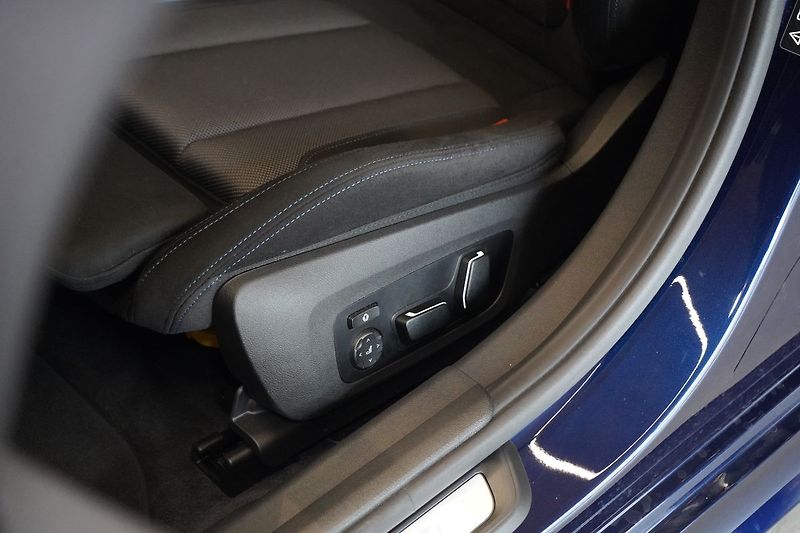 BMW Řada 3 M340i xDrive Touring, Panorama - fotka 24 z 50