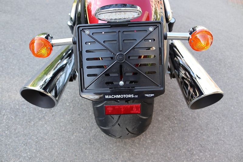 Triumph Rocket III Classic (2007) ROCKET III  K prodeji !! - fotka 15 z 20
