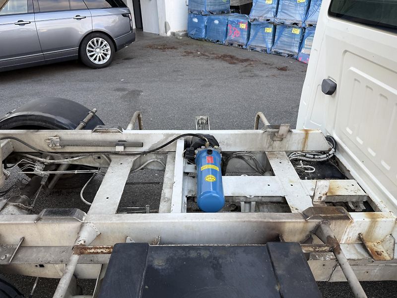 Ford Transit 2.4l 66 kW - fotka 11 z 20