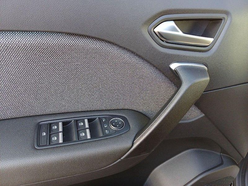Mitsubishi ASX 1.3 DI-T MILD HYBRID 116kW 7DC - fotka 15 z 24