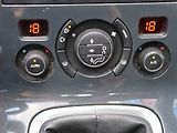 Peugeot 3008 (2012) 1.6 HDi, Tempomat - náhled 16