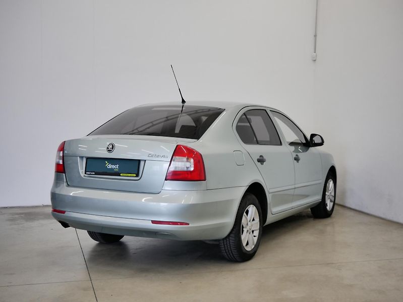 Škoda Octavia - fotka 2 z 20