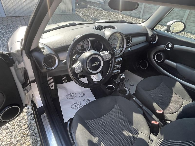 Mini Clubman 1.4i 95PS CLUBMAN 154TKM TOP!! - fotka 165 z 176