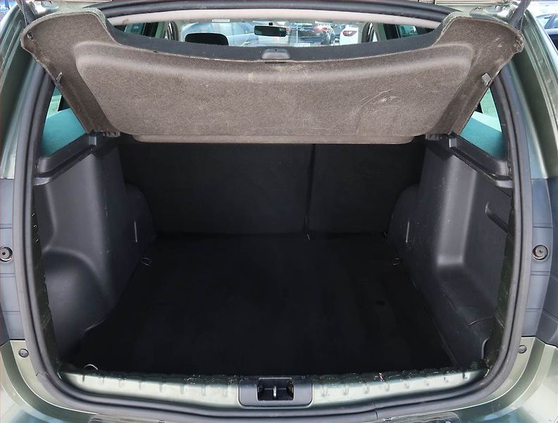 Dacia Duster (2014) 1.6 16V, LPG, Tempomat - fotka 13 z 16