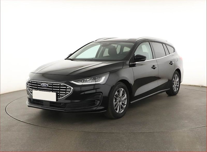 Ford Focus (2024) Titanium 1.0 MHEV, Automat, ČR - fotka 2 z 20