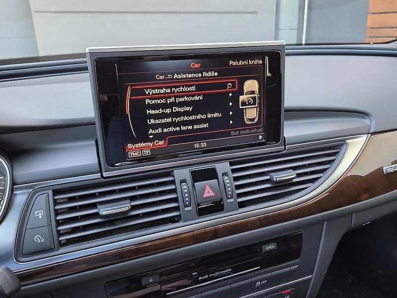 Audi A6 Avant 3,0TDi Quattro S-Line 2maj HUD - fotka 31 z 41
