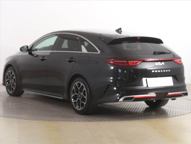 Kia Pro_Ceed (2022) GT-Line 1.5 T-GDI - fotka 4 z 23
