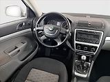 Škoda Octavia (2009) Ambiente 1.4 TSI, Tempomat - náhled 7