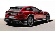 Vizualizace Ferrari GTC4Lusso jako SUV.