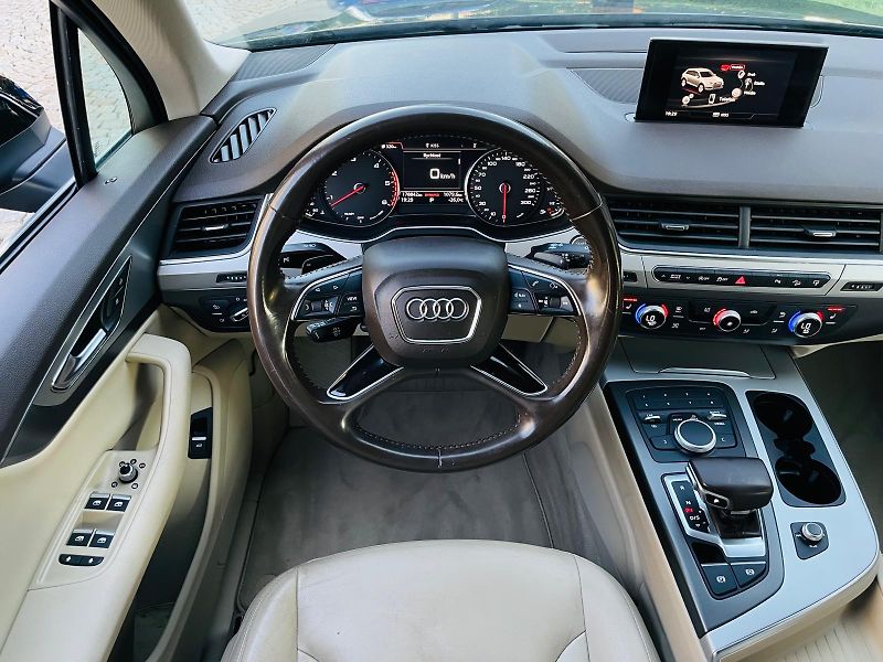 Audi Q7 3.0TDI AUT VÝHŘEV QUATTRO - fotka 27 z 54
