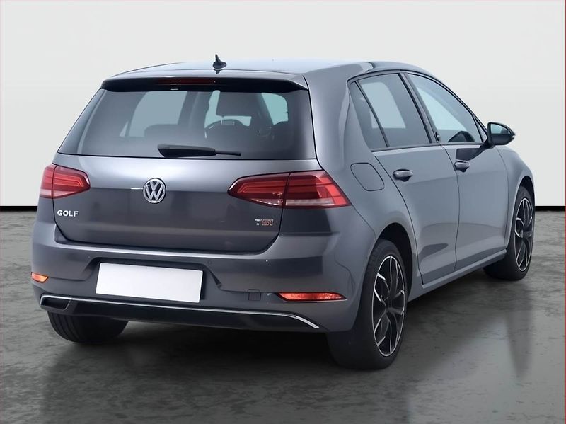 Volkswagen Golf (2017) 1.5 TSI, Navi, Tempomat - fotka 5 z 17