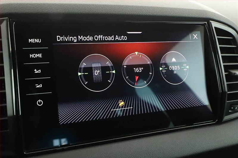Škoda Karoq (2022) Sportline 2.0 TDI - fotka 13 z 20