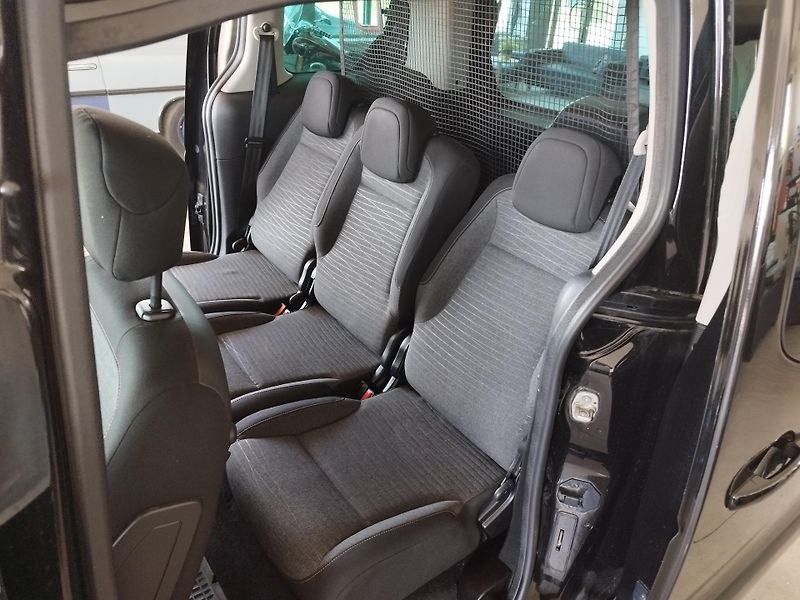 Citroën Berlingo (2017) MULTISPACE,LED,NAVI,KLIMA,SER - fotka 17 z 38