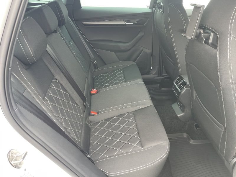 Škoda Karoq (2026) 1,5 TSI / 110 kW DSG Sportline - fotka 9 z 30