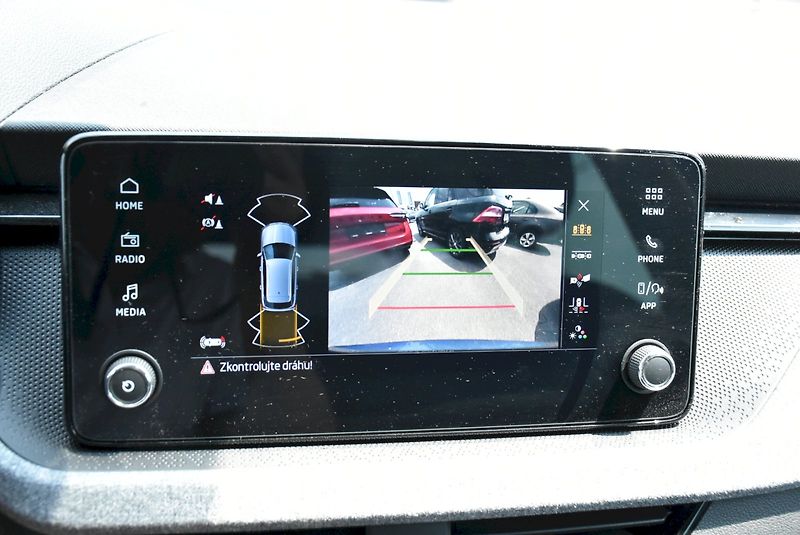 Škoda Kamiq (2025) Selection 1.0 TSI 85 kW - fotka 13 z 27