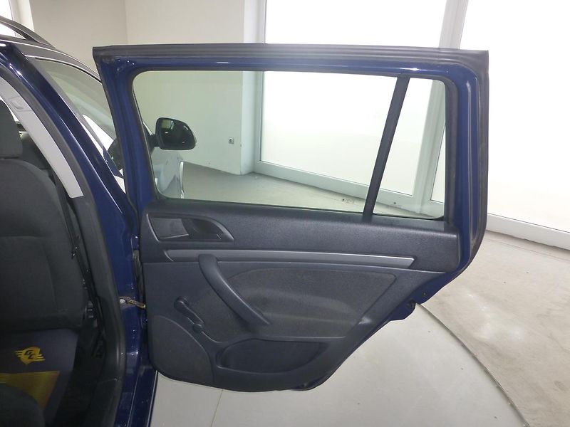 Škoda Octavia (2012) 1,2TSI-77KW*KLIMA**SADA KOL** - fotka 20 z 24