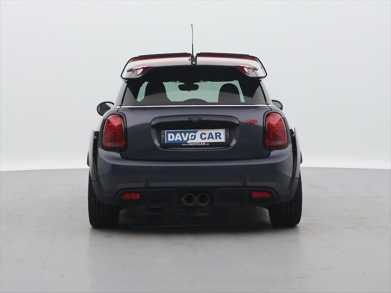 Mini Cooper 2,0 225kW JCW GP3 CZ DPH - fotka 6 z 32