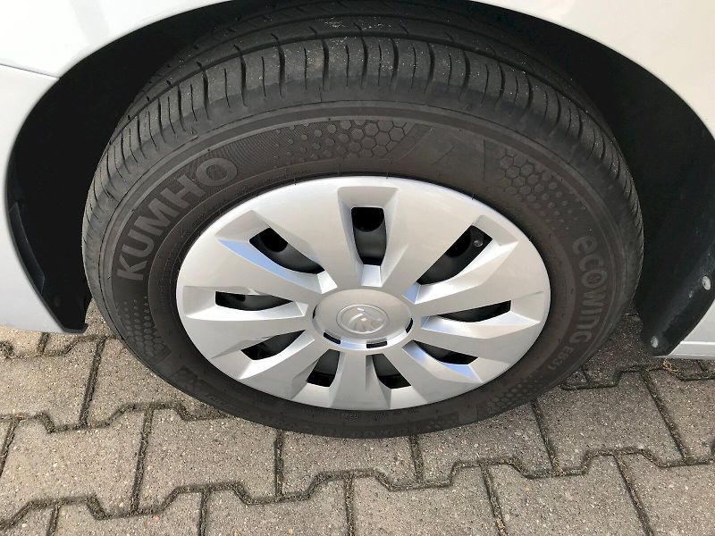 Škoda Fabia (2025) SELECTION  1,0 MPI - fotka 25 z 25