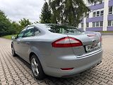 Ford Mondeo 2,0i 16V Ghia / servis.kn. /  - náhled 2