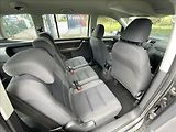 Volkswagen Touran 1,6 TDi  Navigace,Climatronic - náhled 33