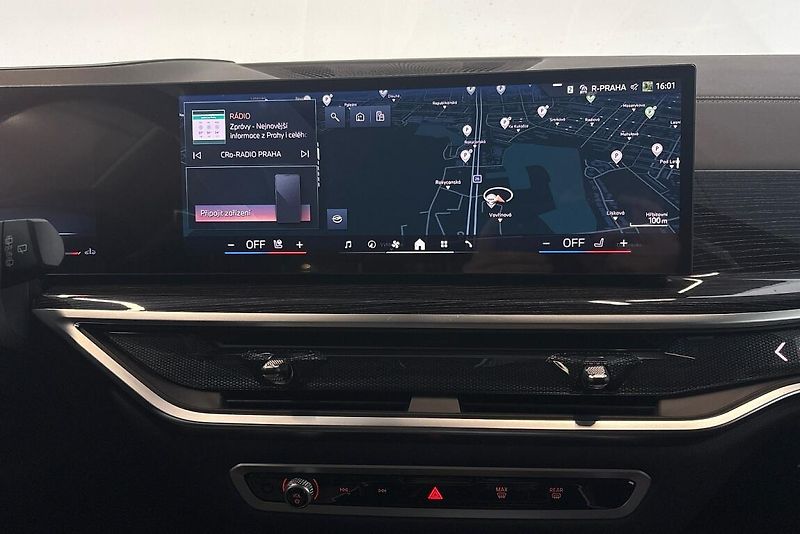 BMW X5 xDrive30d - fotka 9 z 12