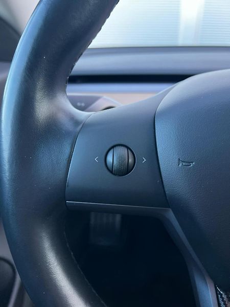 Tesla Model 3 Long Range AWD 75kWh FSD - fotka 9 z 25