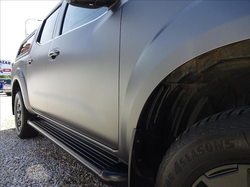 Nissan Navara 2,3 dCi 140 kW 4x4 Automat - fotka 10 z 60